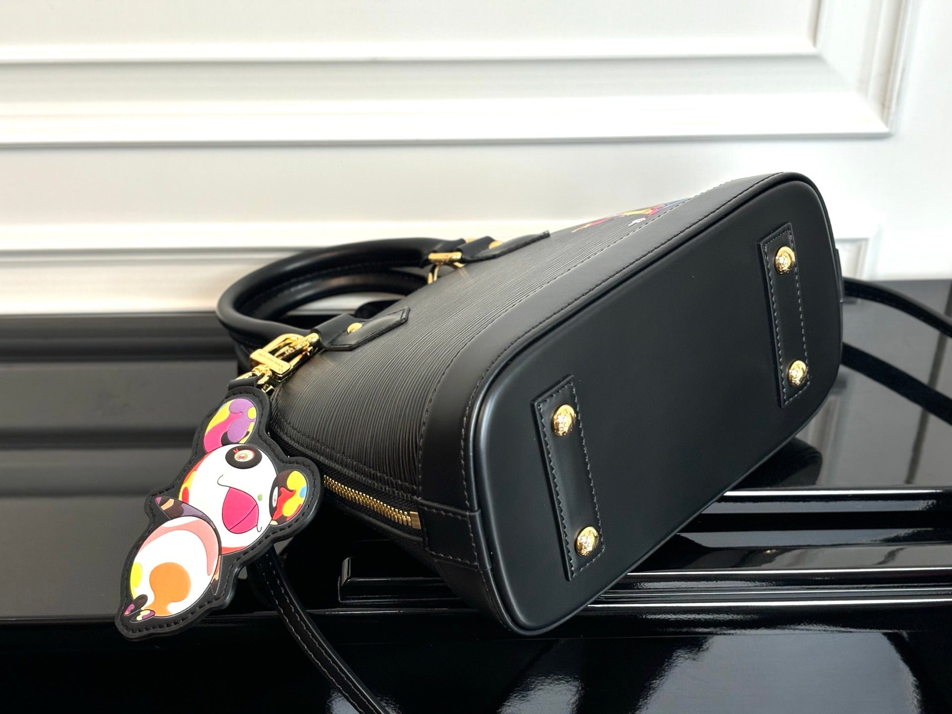 Louis Vuitton Alma BB Epi – Collection Capsule Illustrée / LV Cartoon